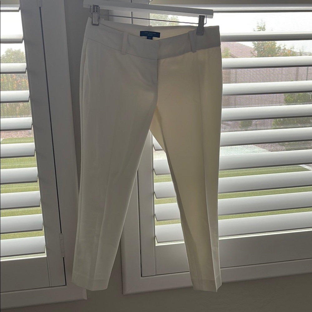 Ann Taylor Cream Capris